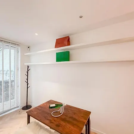 Modern Near Centre, Luna Casamia דירה *